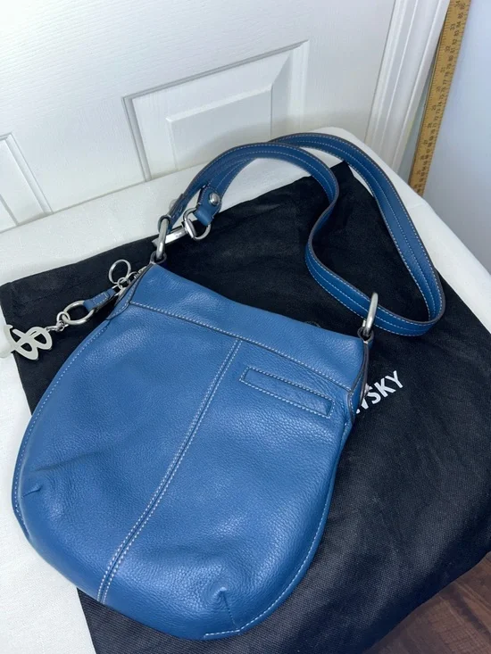 B. Makowsky Blue Pebbled Leather Crossbody with Silver Bag charm & Dust Bag EUC - Picture 8 of 17